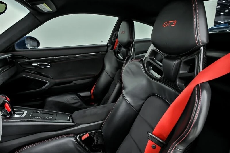 2015 Porsche 991 GT3 - Image 21 of 31