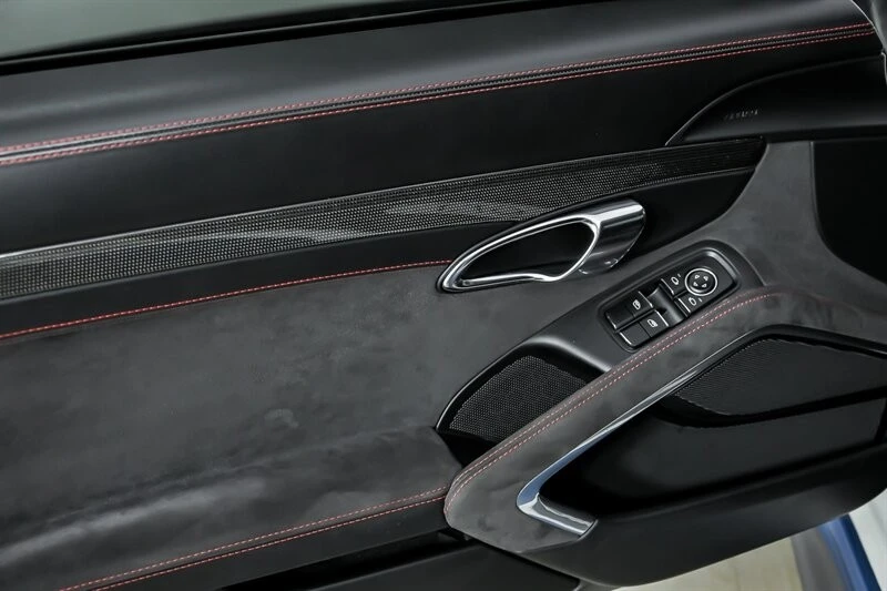 2015 Porsche 991 GT3 - Image 17 of 31