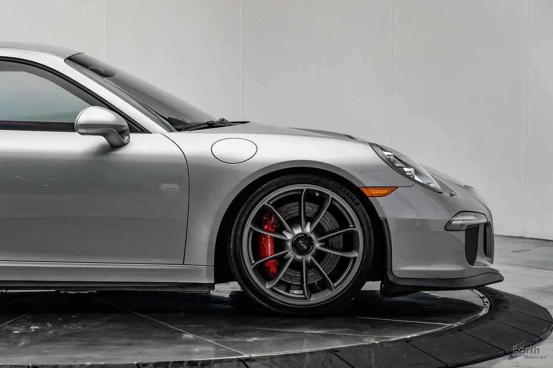 2015 Porsche 991 GT3 - Image 23 of 31