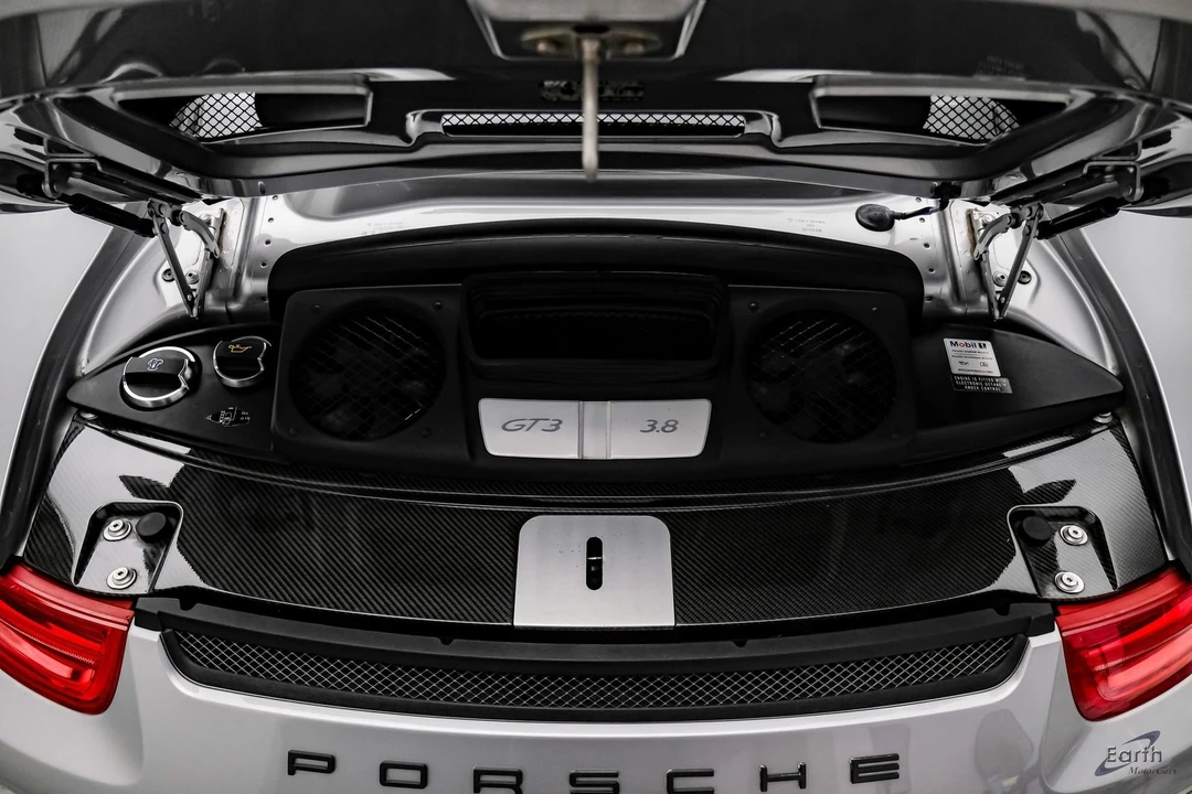 2015 Porsche 991 GT3 - Image 4 of 31