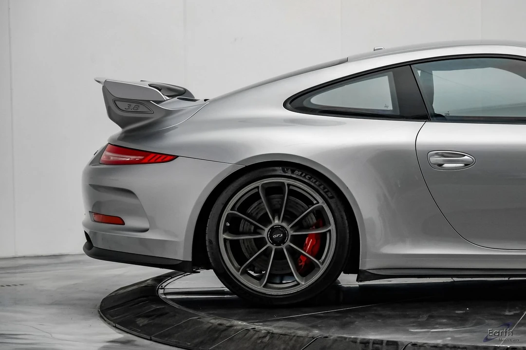 2015 Porsche 991 GT3 - Image 22 of 31