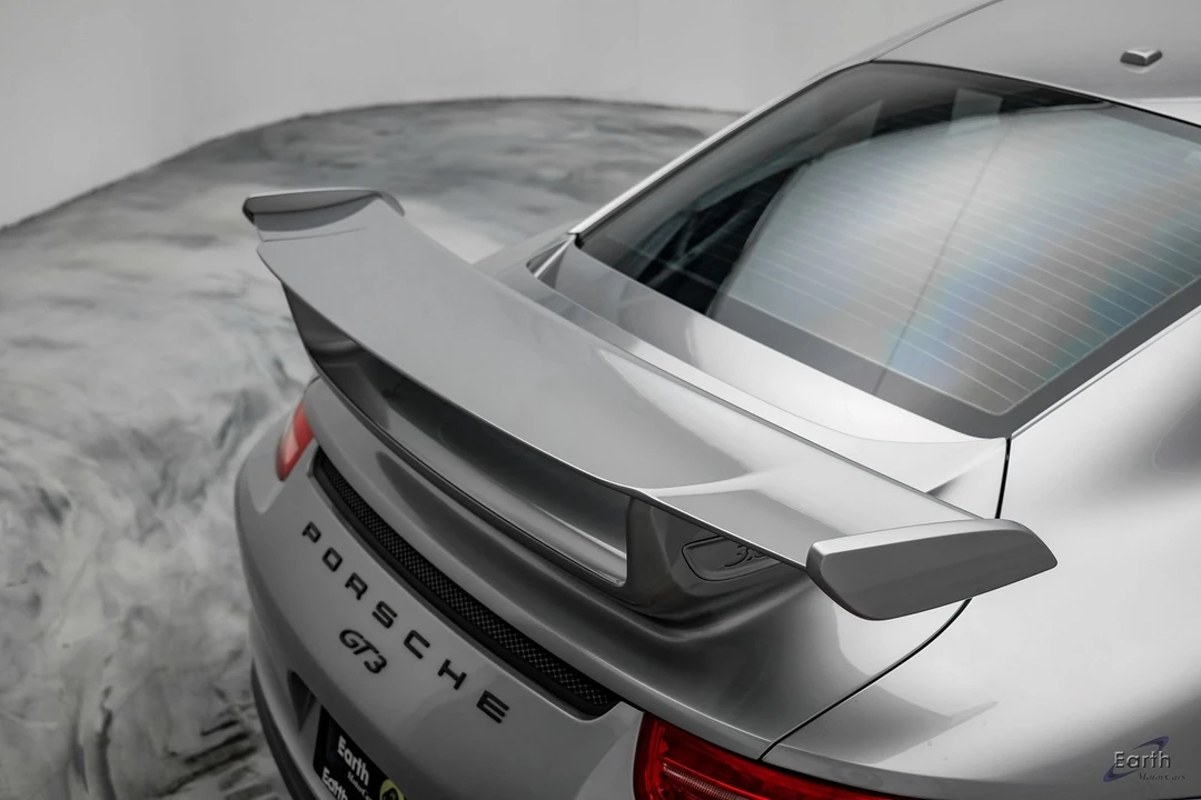 2015 Porsche 991 GT3 - Image 17 of 31