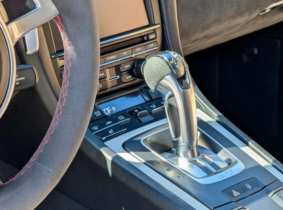 2015 Porsche 991 GT3 - Image 15 of 15