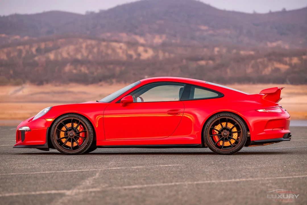 2015 Porsche 991 GT3 - Image 25 of 31