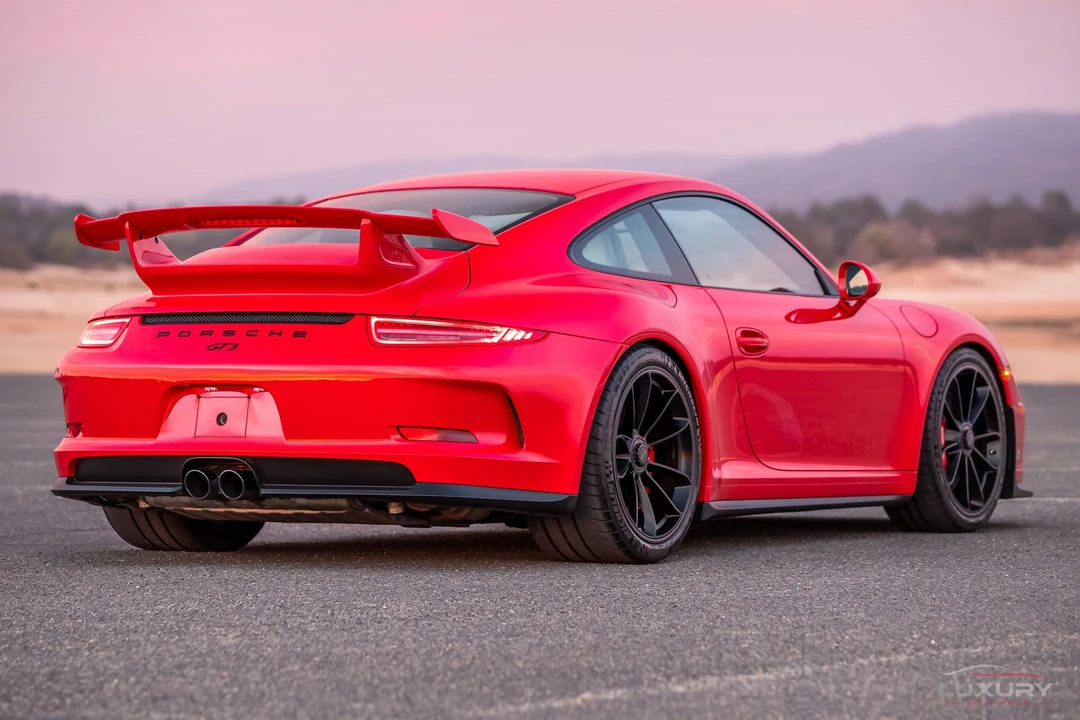 2015 Porsche 991 GT3 - Image 31 of 31