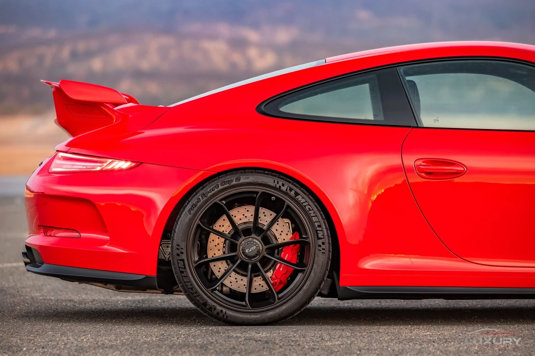 2015 Porsche 991 GT3 - Image 7 of 31