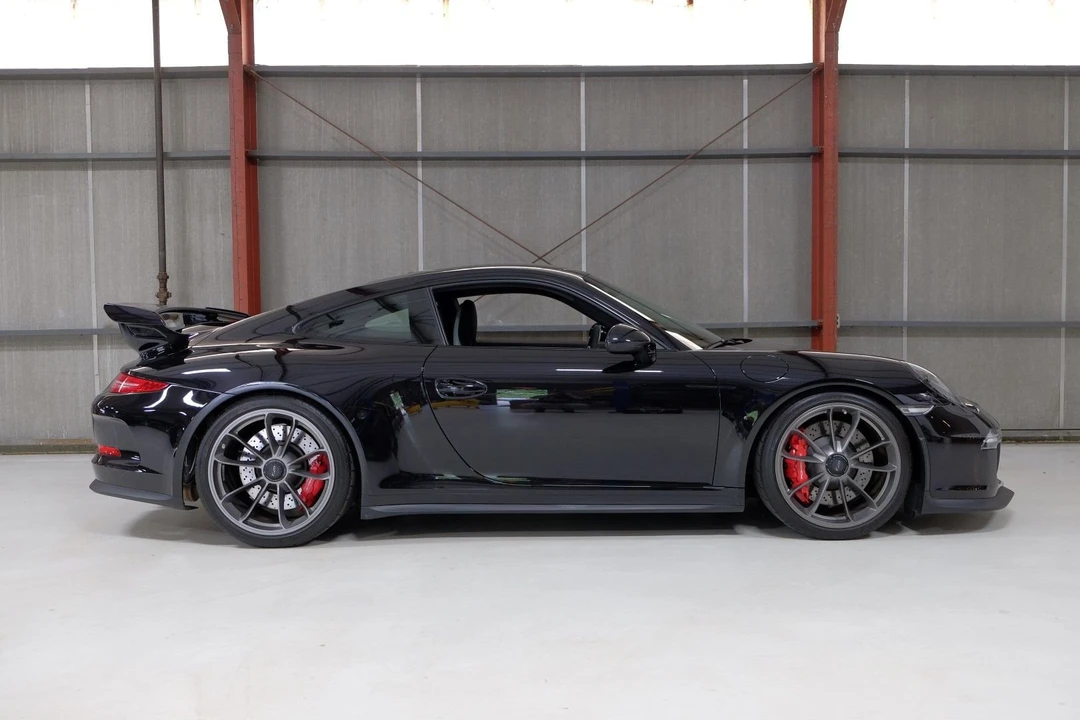 2015 Porsche 991 GT3 - Image 6 of 10
