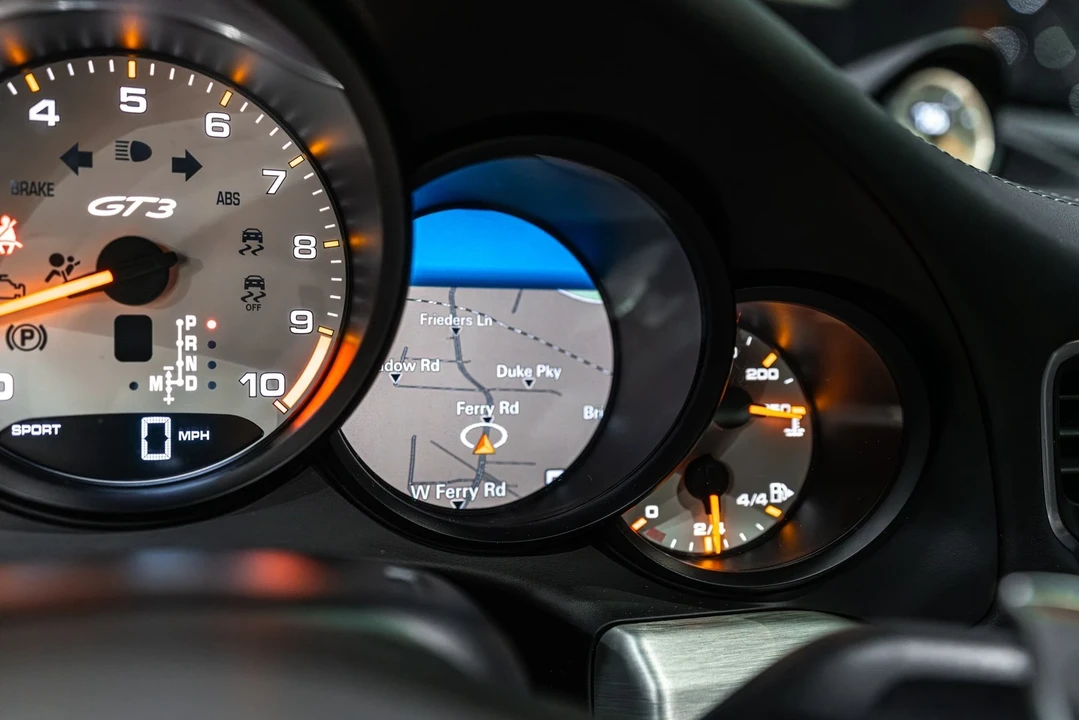 2015 Porsche 991 GT3 - Image 13 of 21