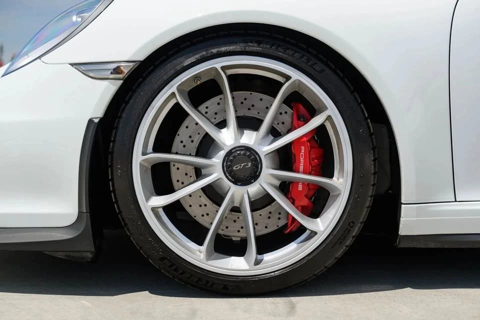 2015 Porsche 991 GT3 - Image 18 of 20