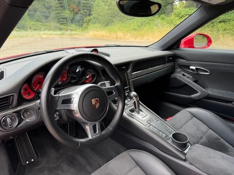 2015 Porsche 991 GT3 - Image 18 of 20