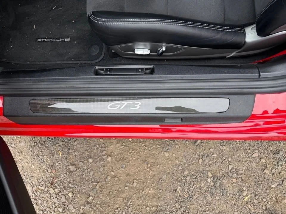 2015 Porsche 991 GT3 - Image 17 of 20