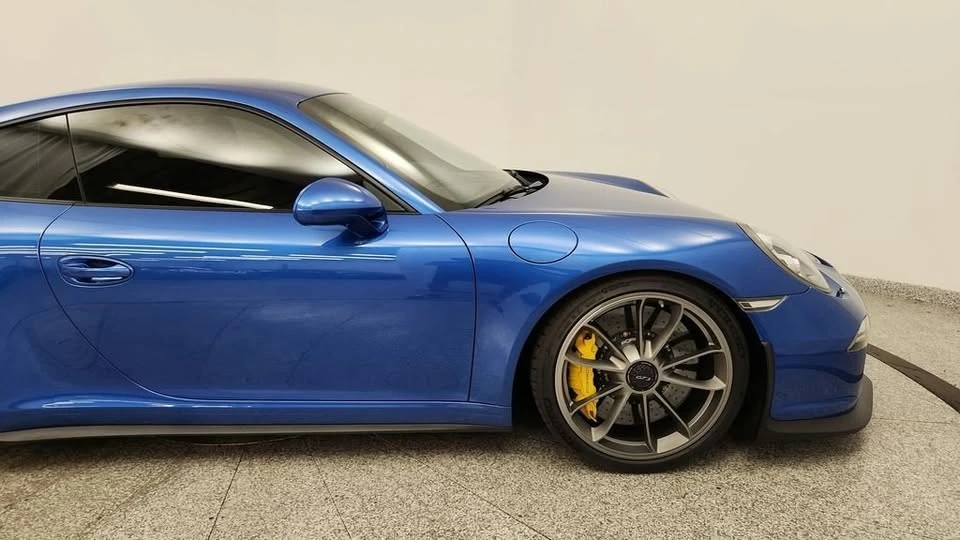 2015 Porsche 991 GT3 - Image 17 of 20
