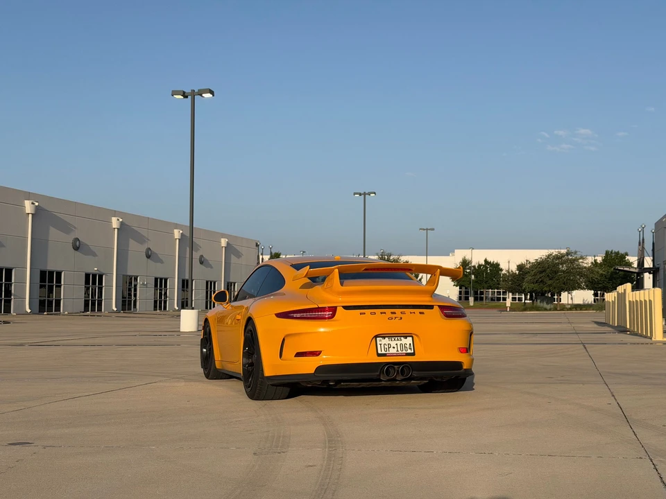 2015 Porsche 991 GT3 - Image 11 of 31
