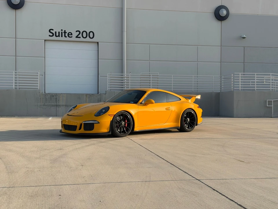2015 Porsche 991 GT3 - Image 15 of 31
