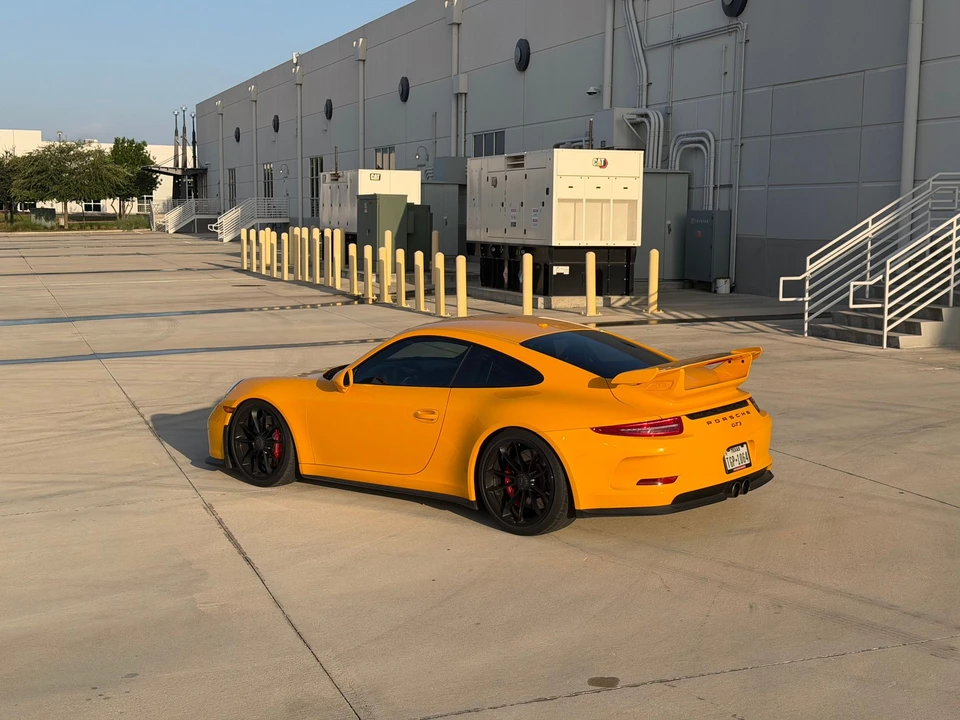 2015 Porsche 991 GT3 - Image 20 of 31