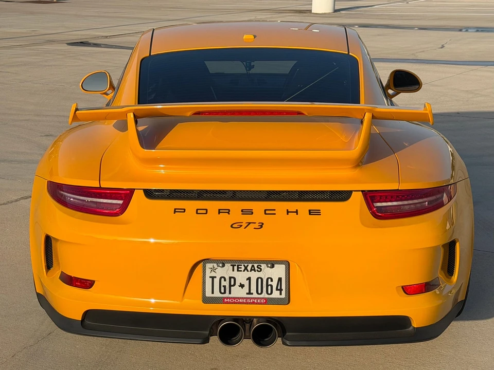 2015 Porsche 991 GT3 - Image 23 of 31