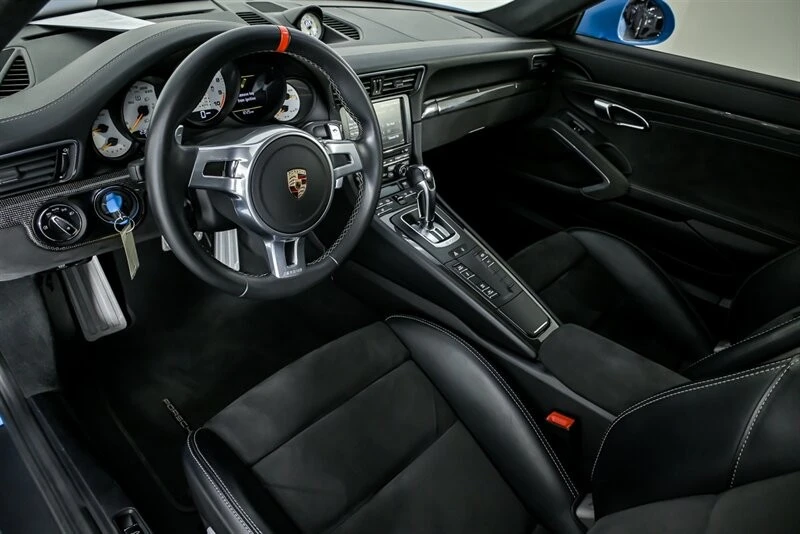 2015 Porsche 991 GT3 - Image 18 of 21