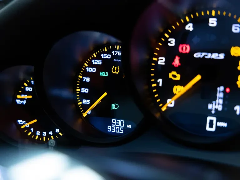 2015 Porsche 991 GT3 RS - Image 21 of 31