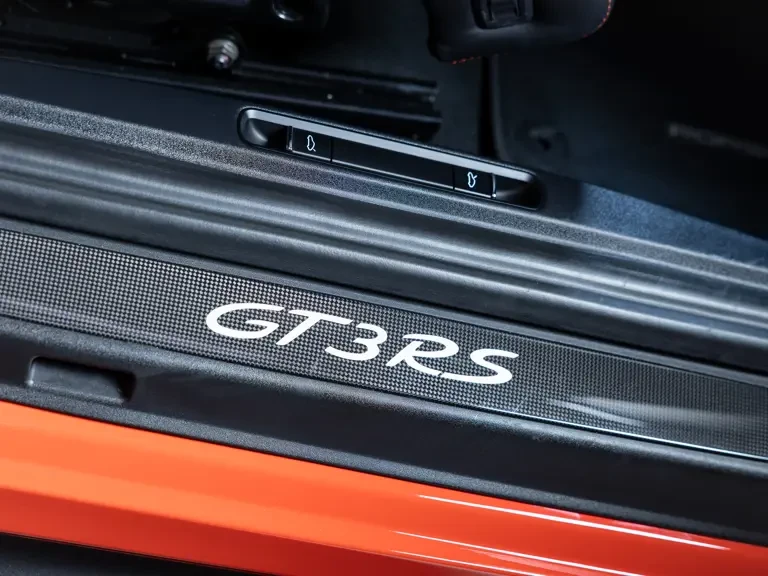 2015 Porsche 991 GT3 RS - Image 19 of 31
