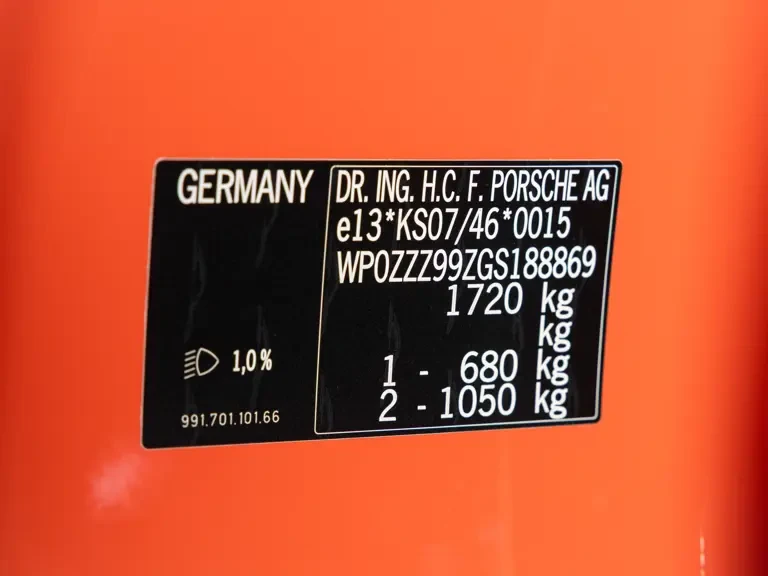 2015 Porsche 991 GT3 RS - Image 25 of 31