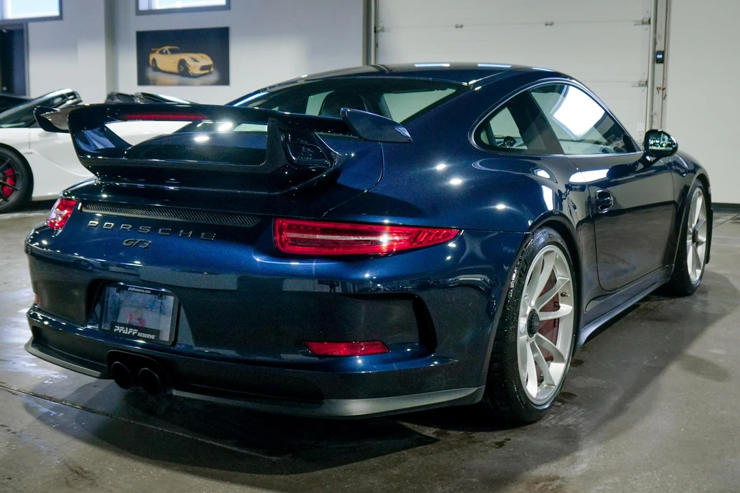 2015 Porsche 991 GT3 - Image 4 of 31