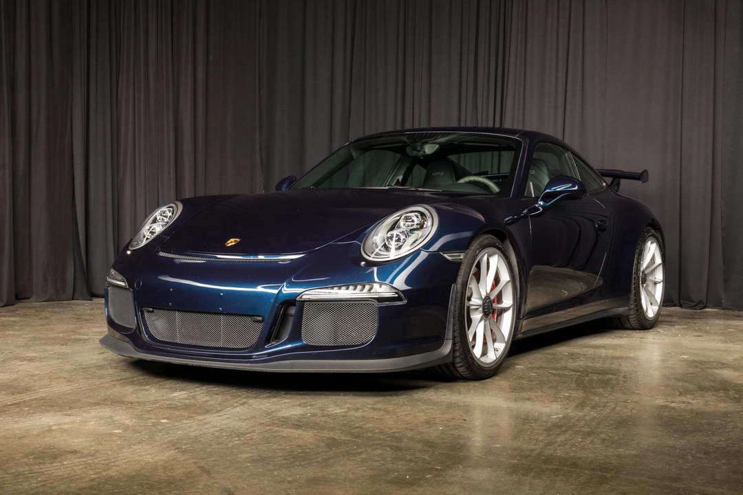 2015 Porsche 991 GT3 - Image 16 of 31