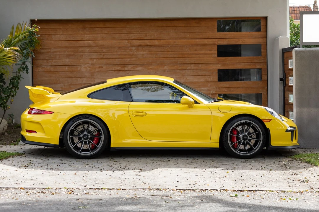 2015 Porsche 991 GT3 - Image 4 of 10