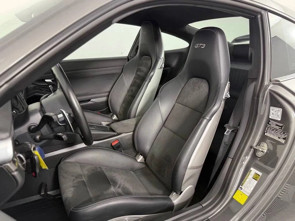 2015 Porsche 991 GT3 - Image 5 of 5