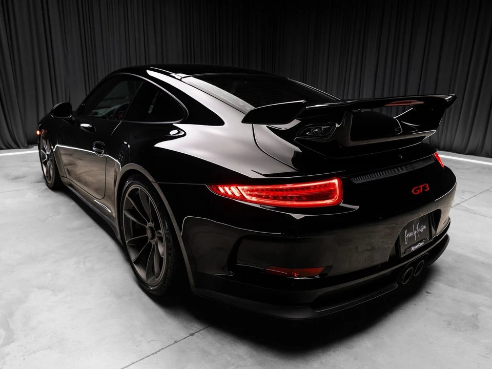 2015 Porsche 991 GT3 - Image 12 of 31