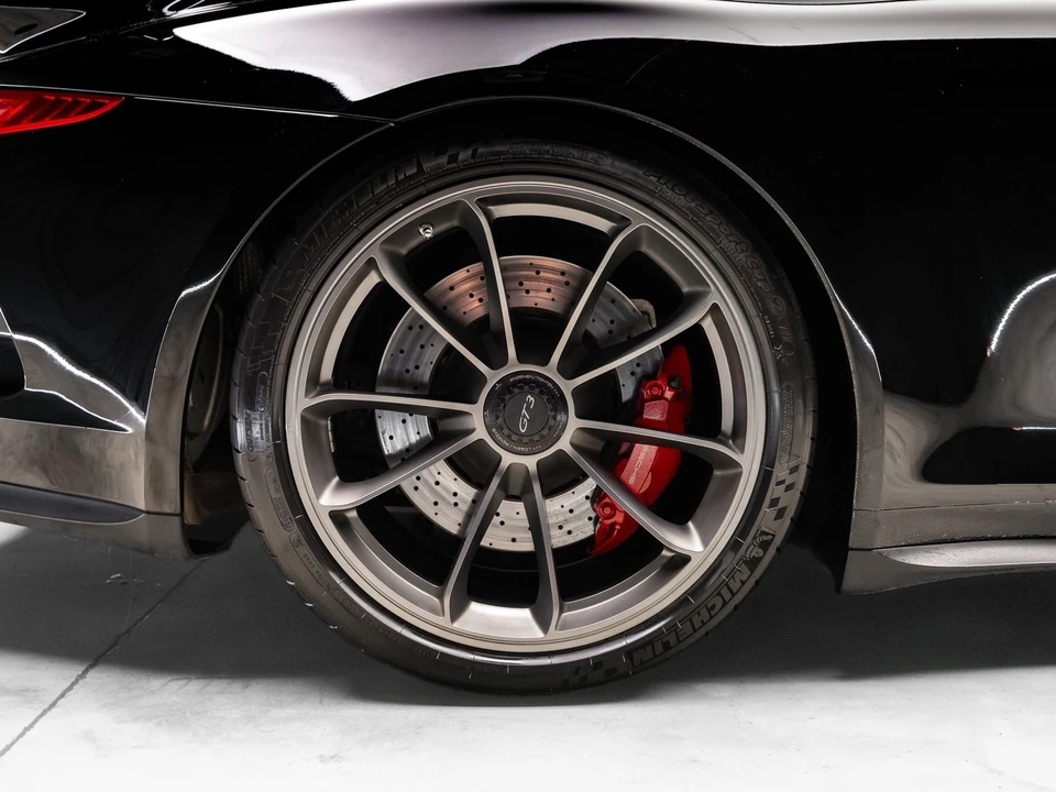 2015 Porsche 991 GT3 - Image 28 of 31