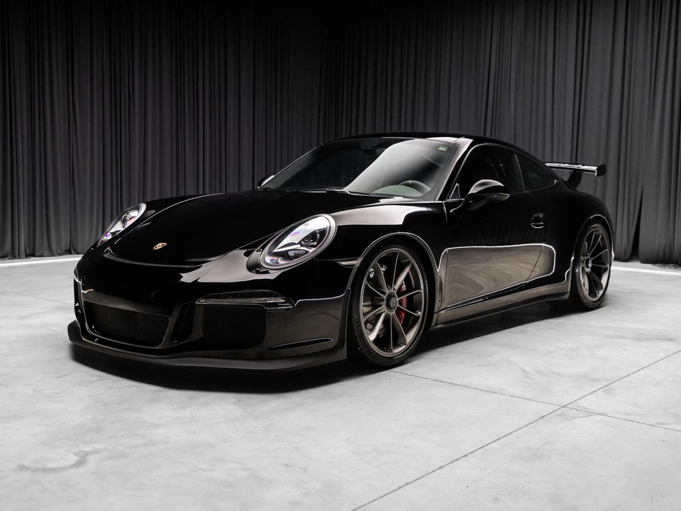2015 Porsche 991 GT3 - Image 24 of 31