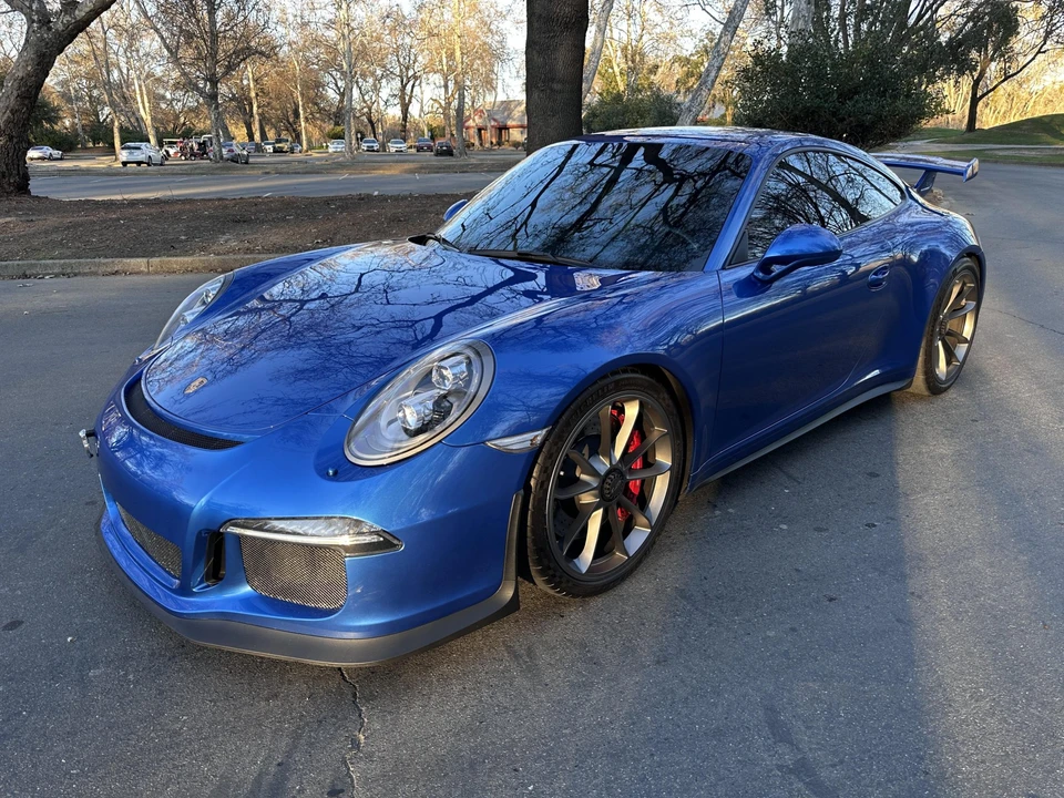 2015 Porsche 991 GT3 - Image 15 of 31