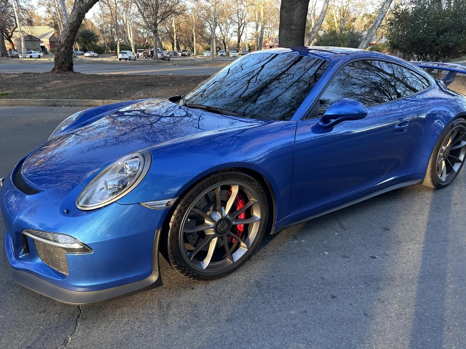 2015 Porsche 991 GT3 - Image 17 of 31