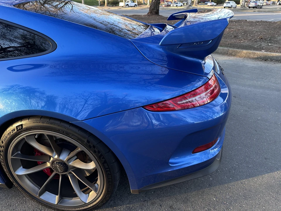 2015 Porsche 991 GT3 - Image 29 of 31