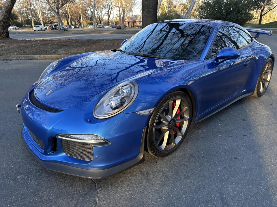 2015 Porsche 991 GT3 - Image 18 of 31