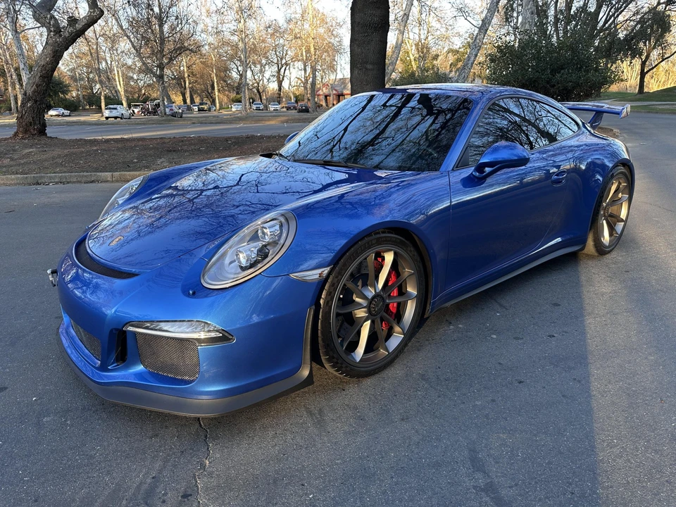2015 Porsche 991 GT3 - Image 19 of 31