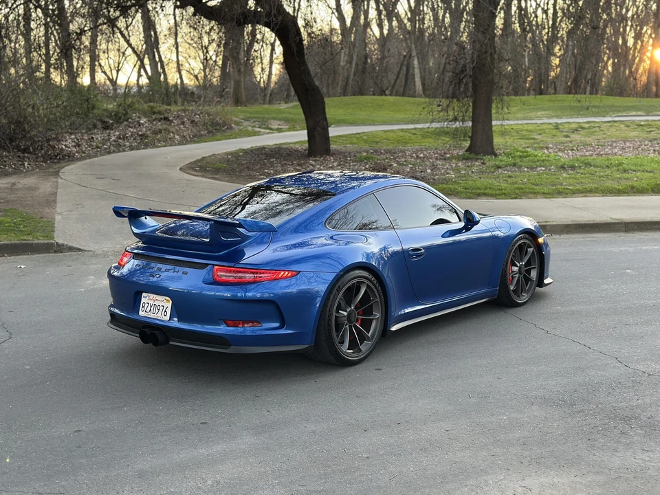 2015 Porsche 991 GT3 - Image 11 of 31