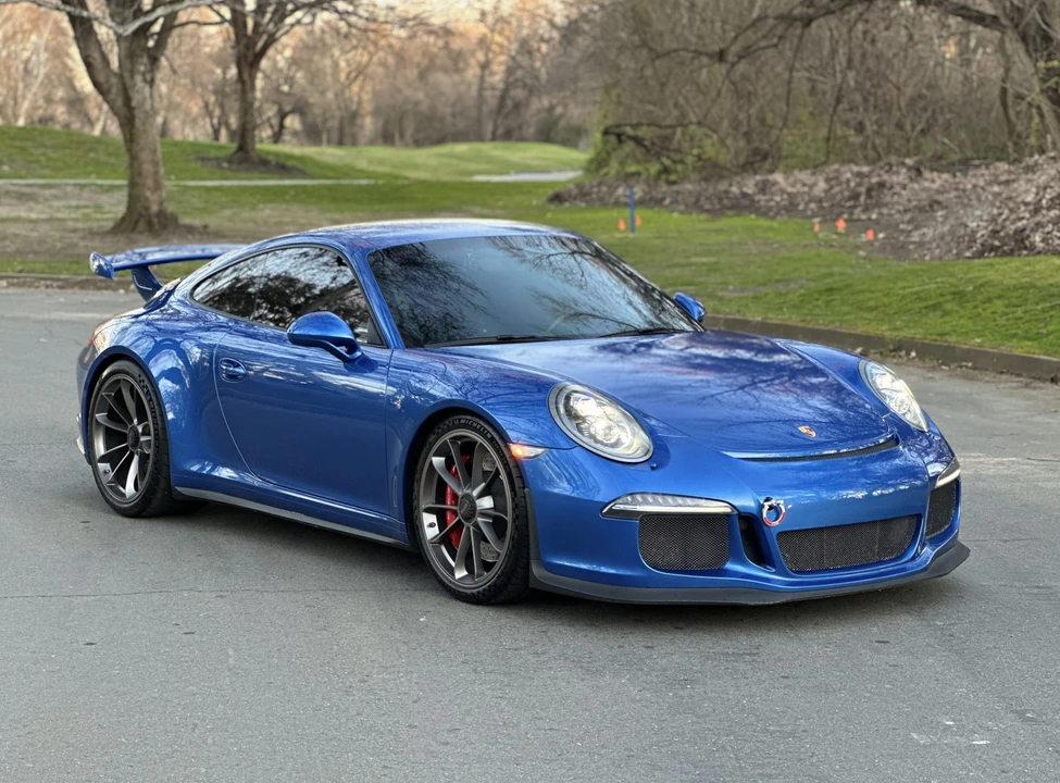 2015 Porsche 991 GT3 - Image 2 of 31