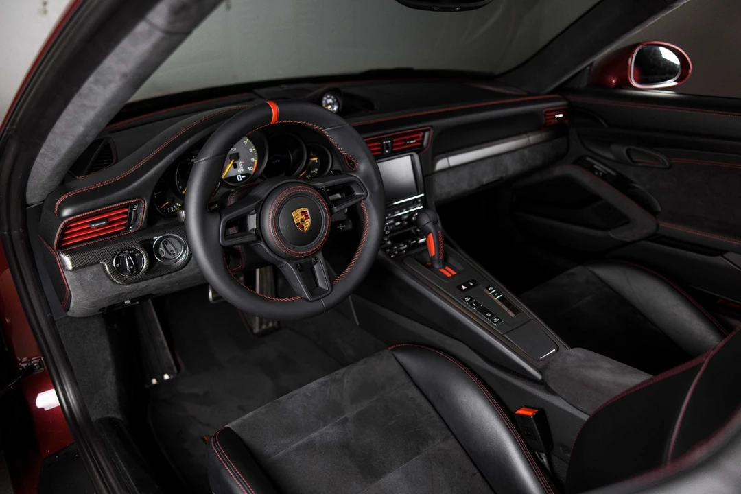 2015 Porsche 991 GT3 - Image 16 of 31