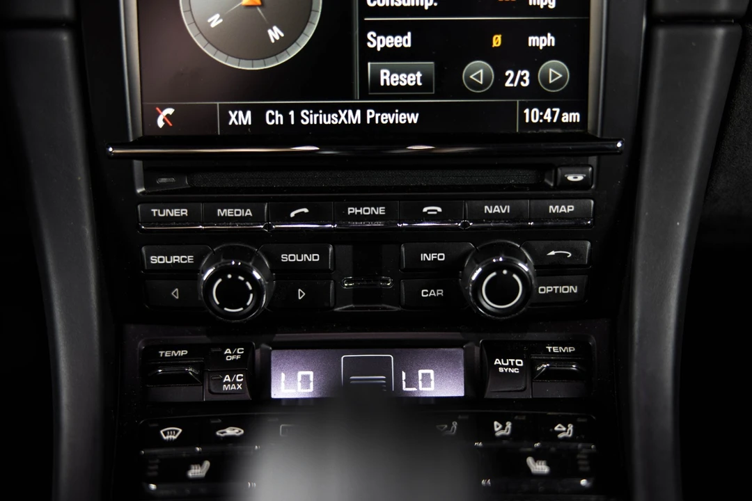 2015 Porsche 991 GT3 - Image 23 of 31