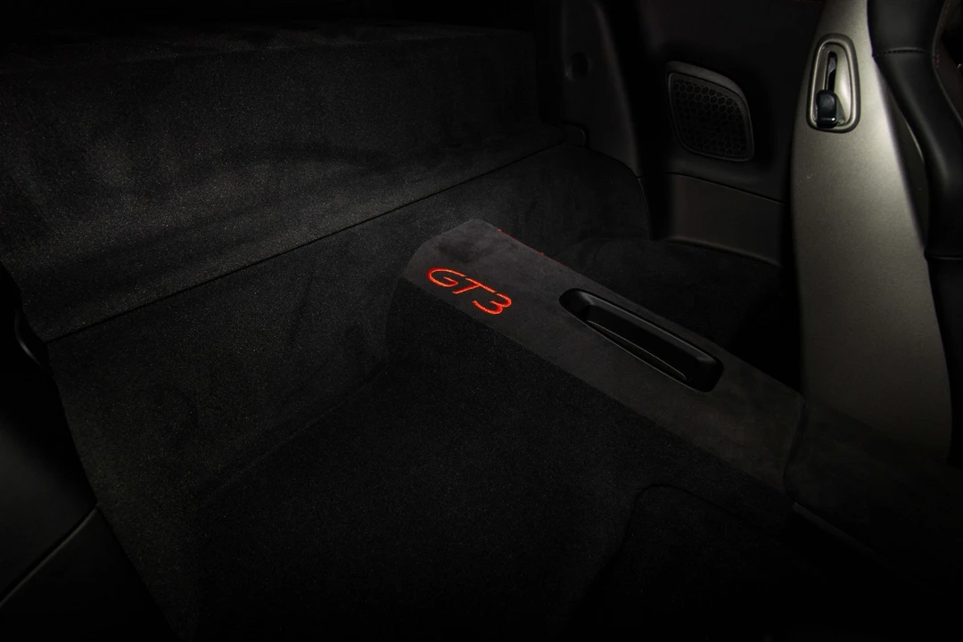 2015 Porsche 991 GT3 - Image 15 of 31