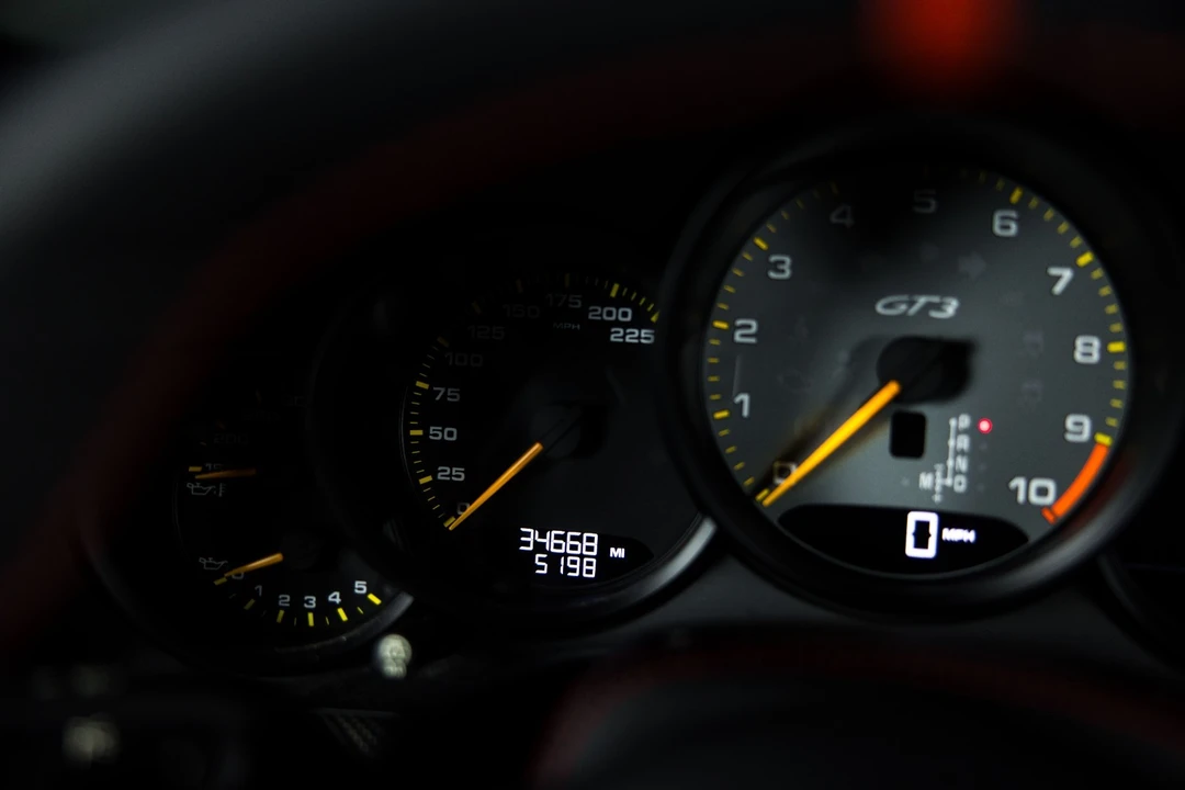 2015 Porsche 991 GT3 - Image 18 of 31
