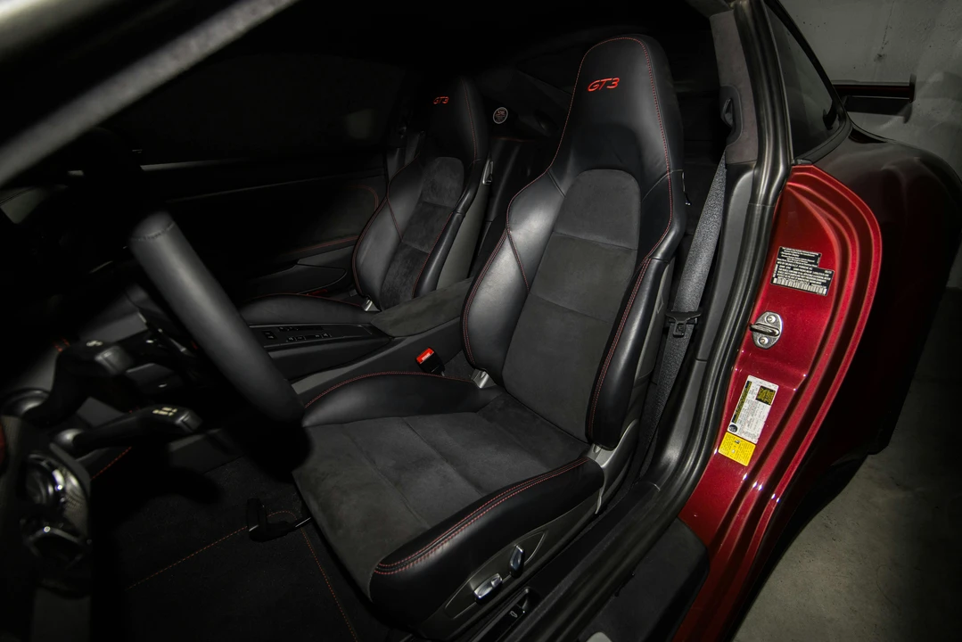 2015 Porsche 991 GT3 - Image 13 of 31