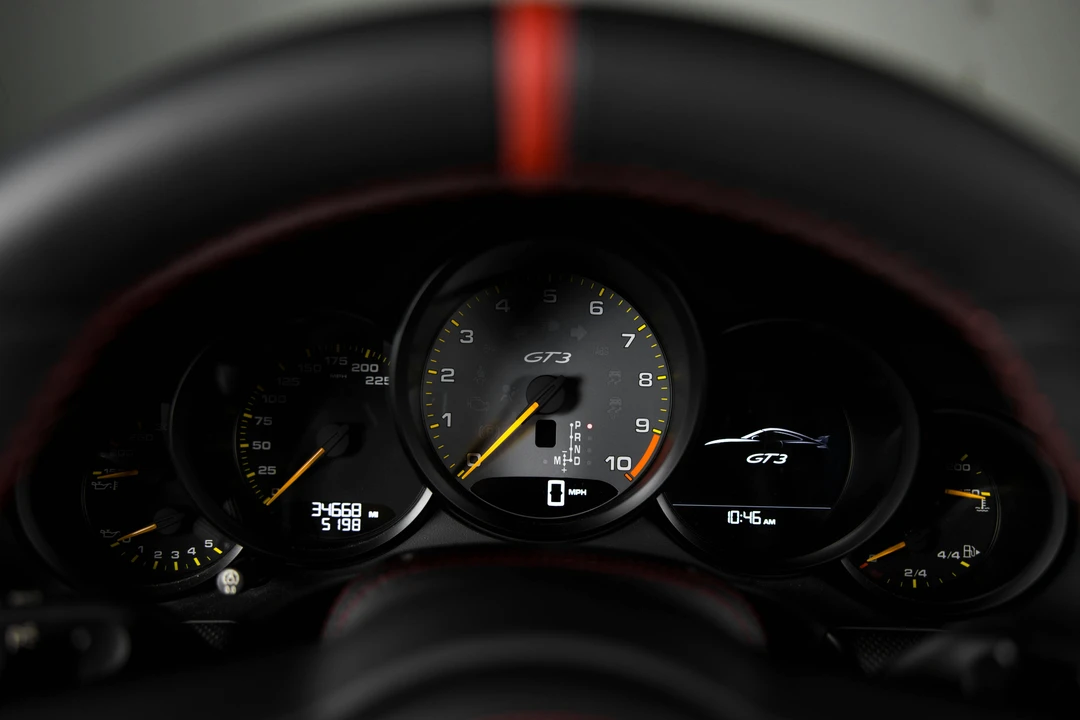 2015 Porsche 991 GT3 - Image 23 of 31
