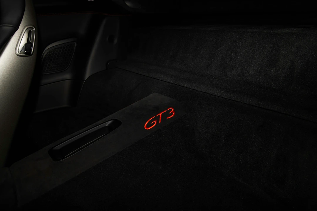 2015 Porsche 991 GT3 - Image 14 of 31