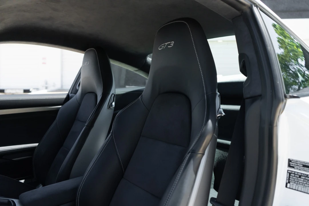 2015 Porsche 991 GT3 - Image 28 of 31