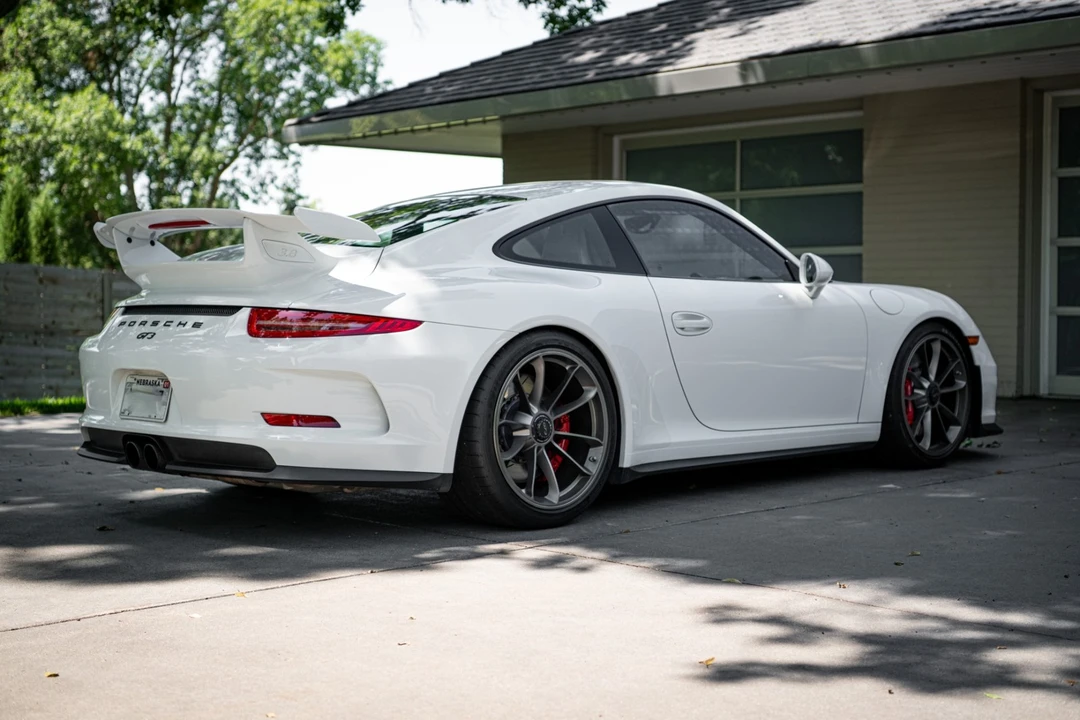 2015 Porsche 991 GT3 - Image 10 of 31
