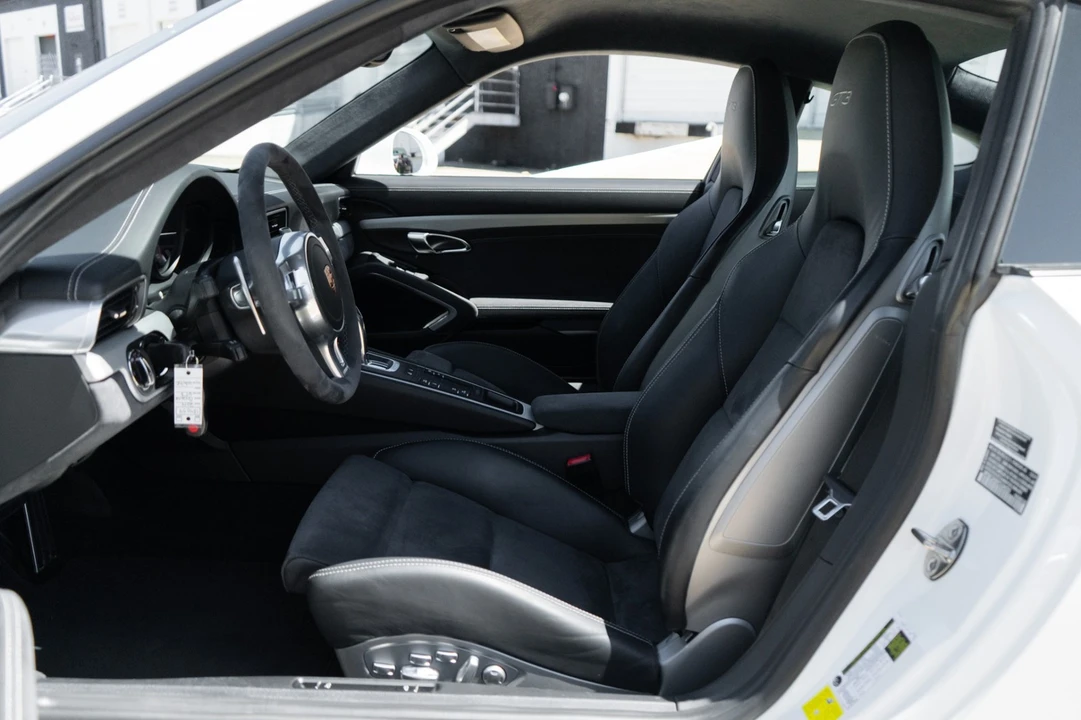 2015 Porsche 991 GT3 - Image 6 of 31