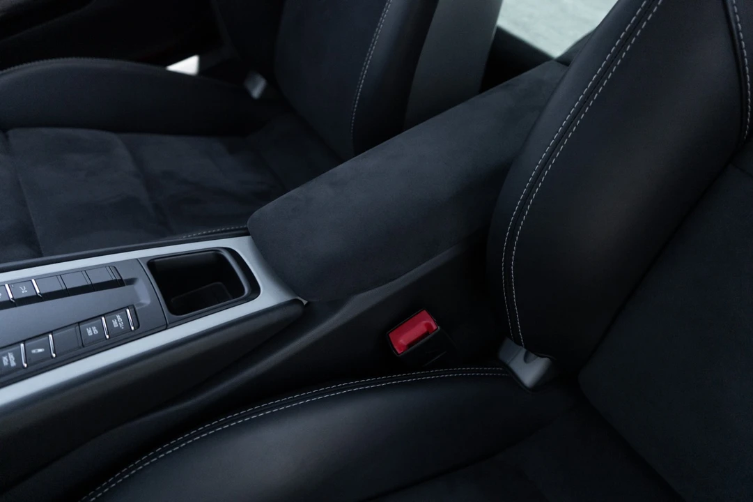 2015 Porsche 991 GT3 - Image 23 of 31