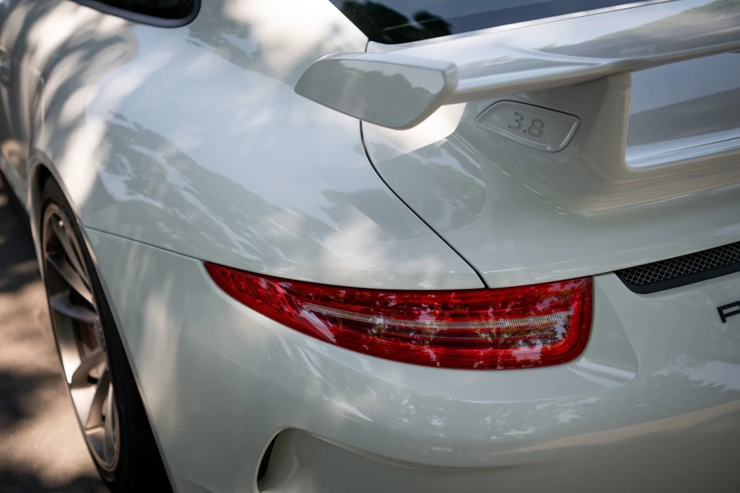 2015 Porsche 991 GT3 - Image 24 of 31